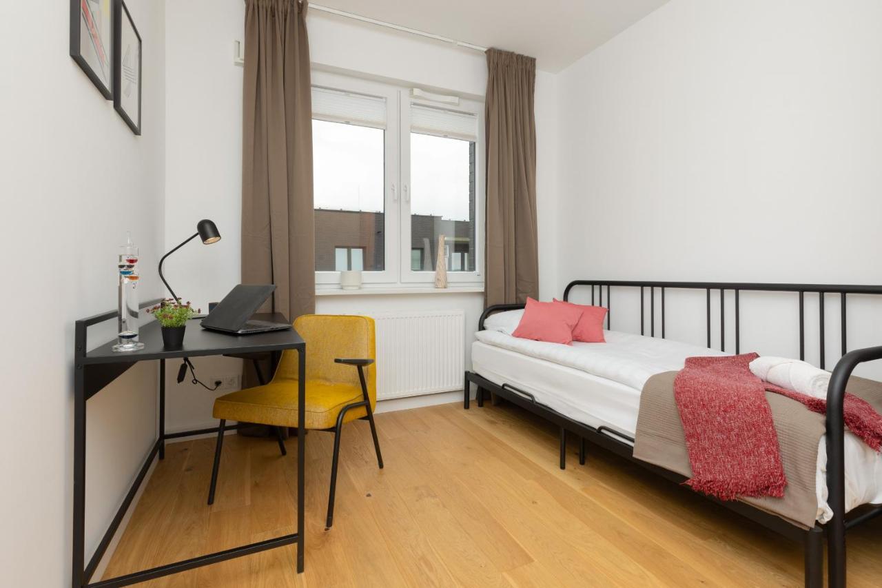 Trendy & Spacious 3-Room Apartament Warsaw Wilanow By Noclegi Renters Esterno foto
